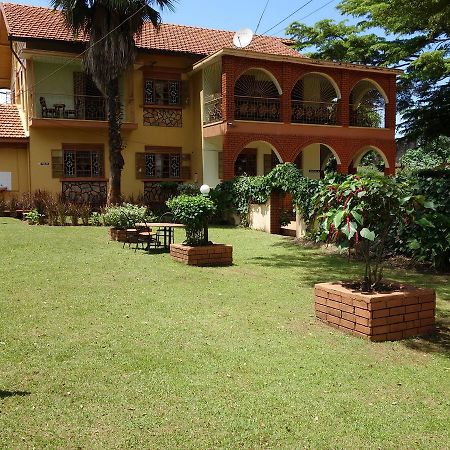 Bridgeway Guest House Jinja Exterior foto