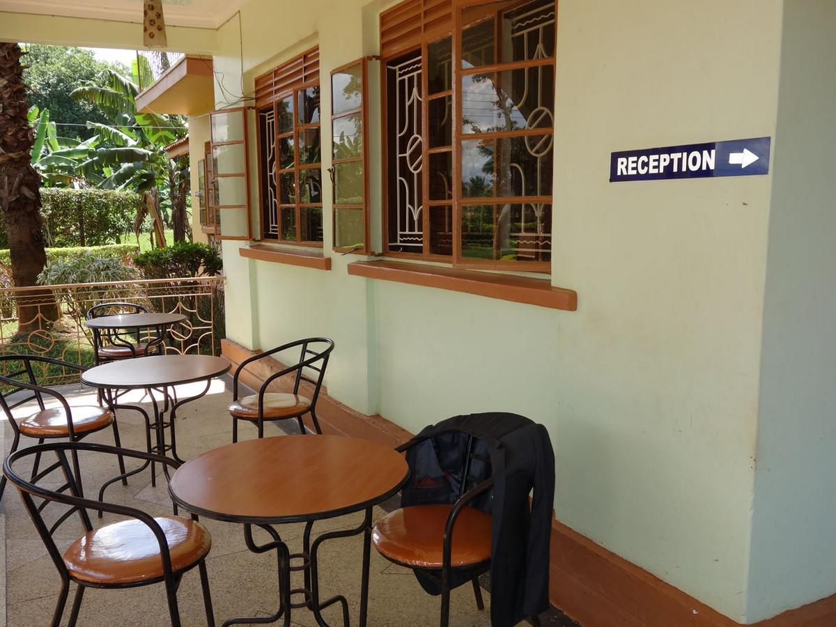 Bridgeway Guest House Jinja Exterior foto