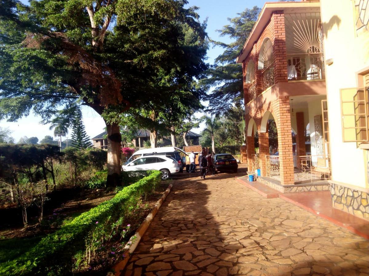 Bridgeway Guest House Jinja Exterior foto